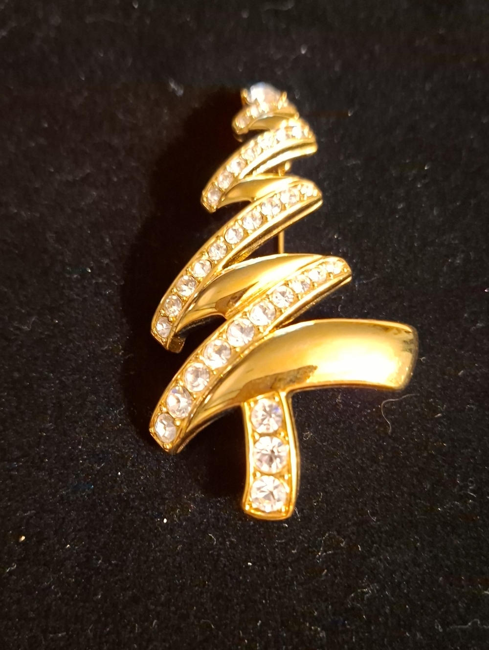 Monet Rhinestone Zig Zag Christmas Tree Brooch, polished gold tone, clear rhines